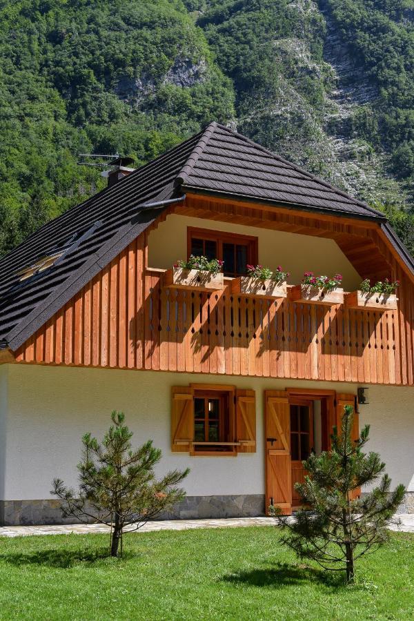 Julian Village Lepena Soča Exterior foto